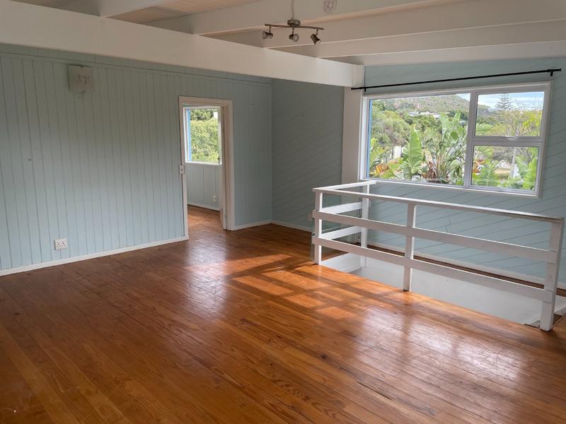 To Let 5 Bedroom Property for Rent in Kommetjie Western Cape